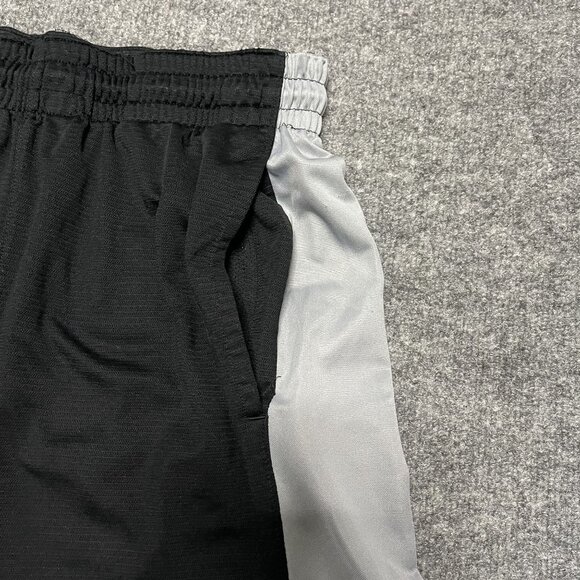 Y2K Nike Dri-Fit Mens Athletic Shorts L Black & Gray With Elastic Waistband - Picture 2 of 8